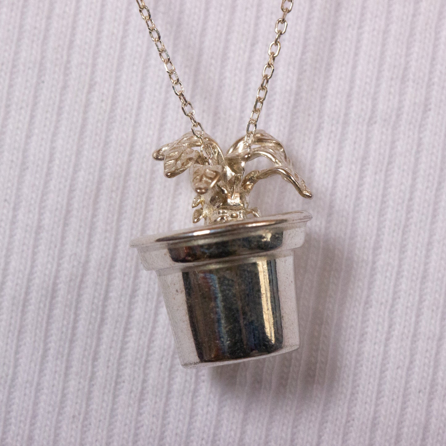 Harry Potter Mandrake Charm Necklace - Sterling Silver