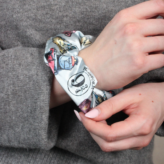 Harry Potter Platform 9 ¾ Hair Scrunchie