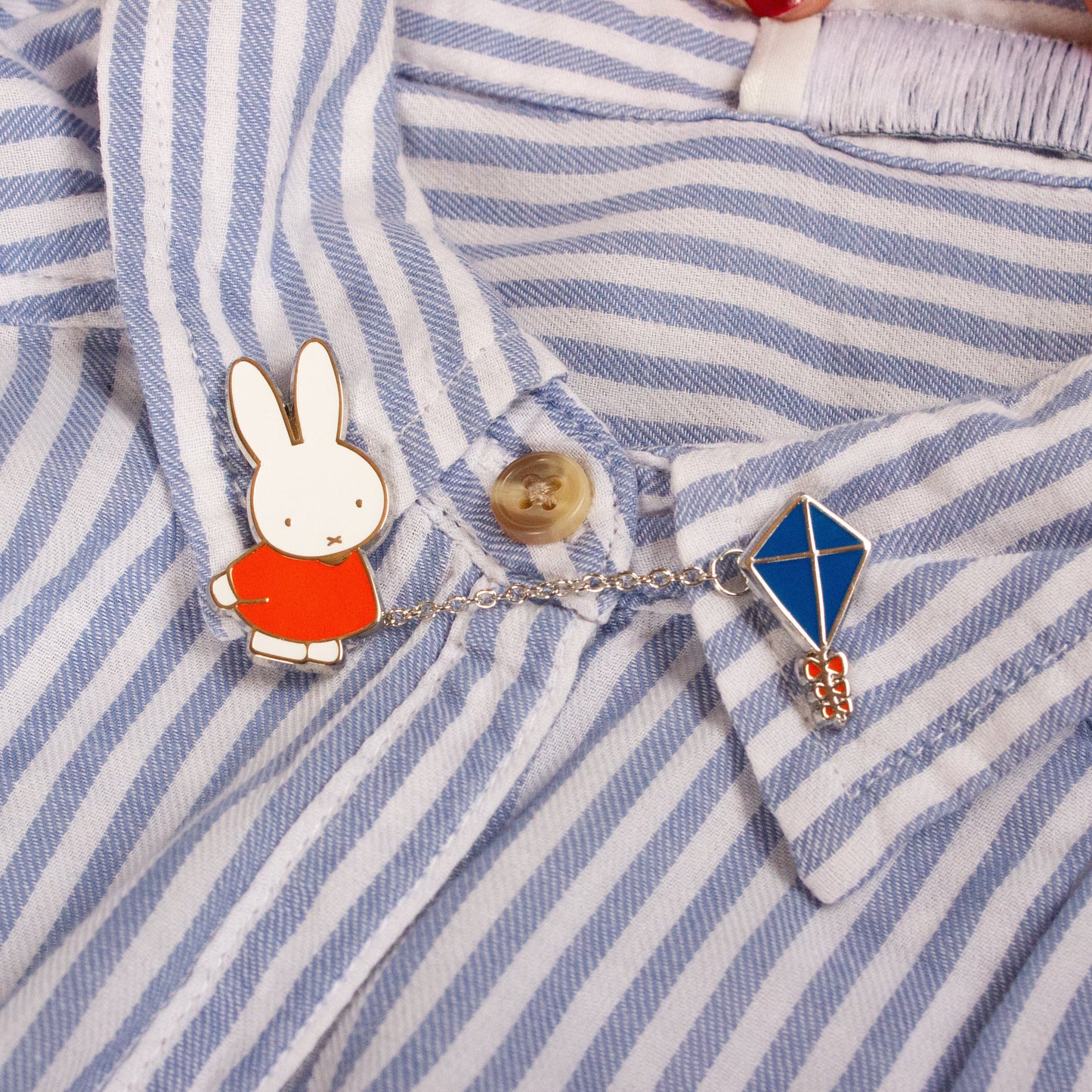Miffy Flying Kite Pin badge