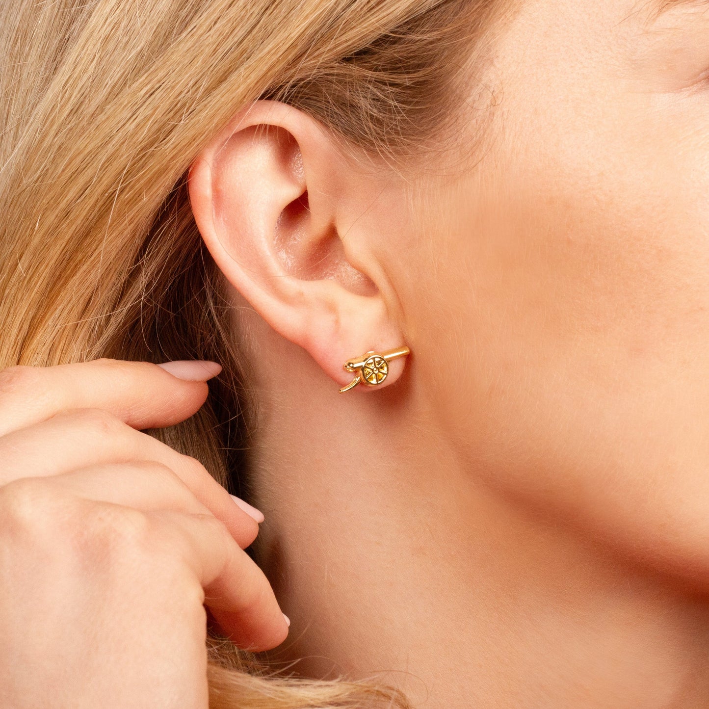 Arsenal Football Club Stud Earring Set